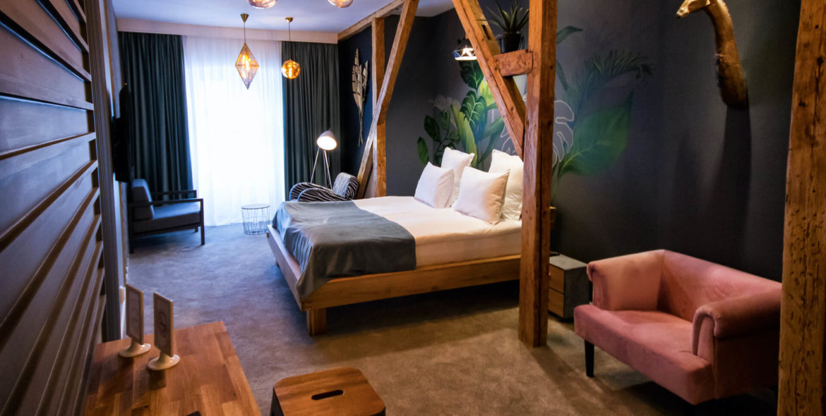 rabbit-hole-sibiu-cazare-37