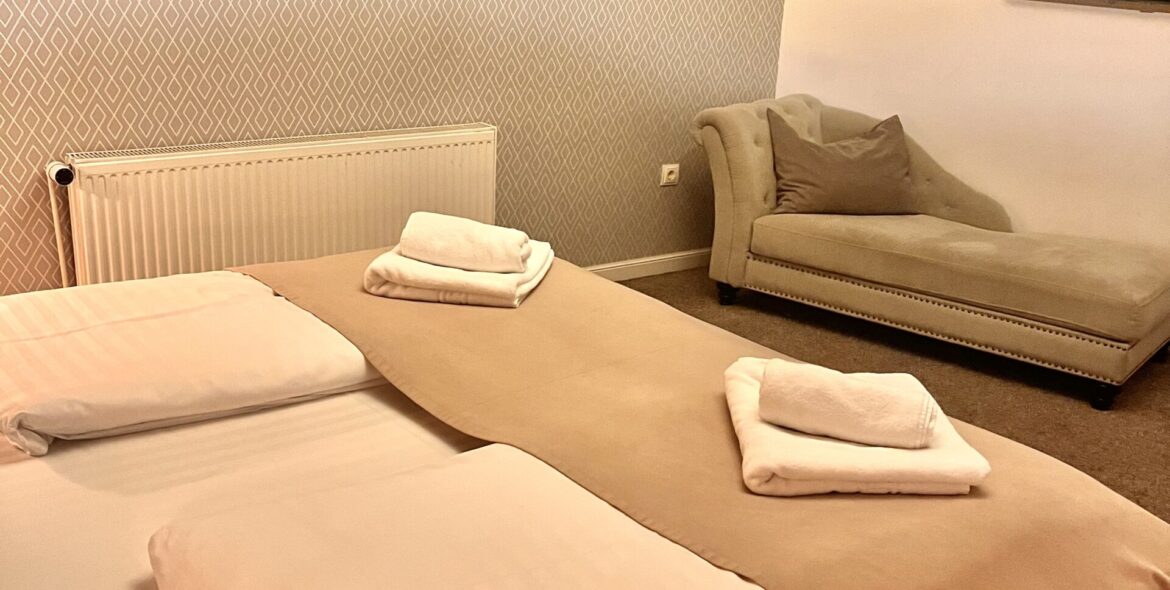 rabbit-hole-duplex-room-accommodation-sibiu-6